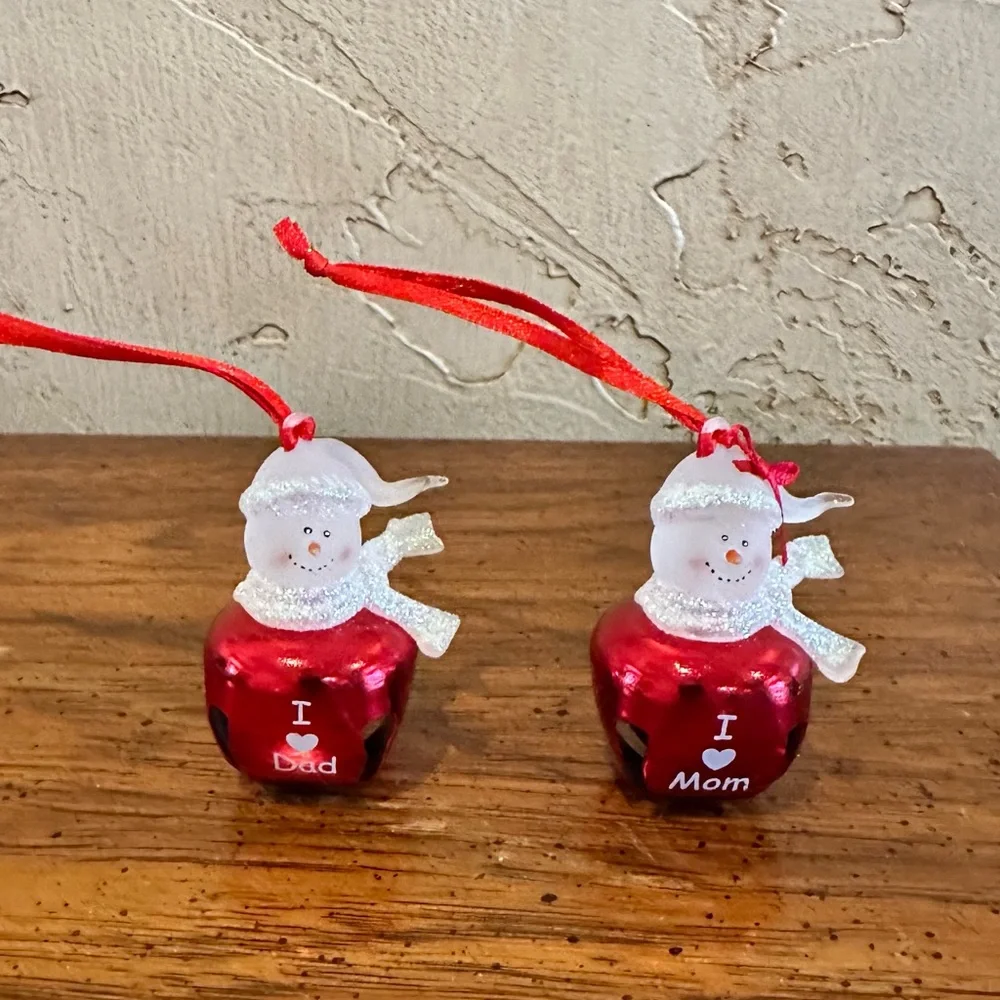 2 Snowman Jingle Bell Christmas Ornaments I Love My Dad & I Love My Mom